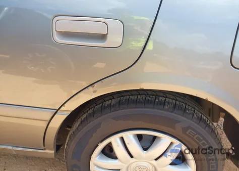 2001 Toyota Camry Le from USA, damaged, VIN 4T1BG22K61U034576